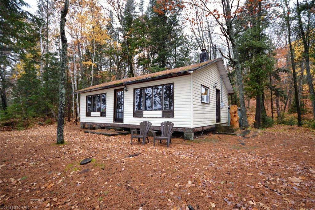 1017 DOUGLAS Lane, Haliburton Ontario, Canada