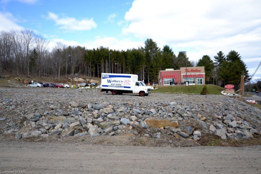 1012 COUNTY ROAD 21 ., Haliburton Ontario, Canada