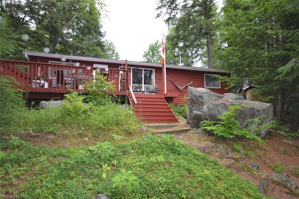 1069 MANSFIELD Drive, Haliburton Ontario, Canada