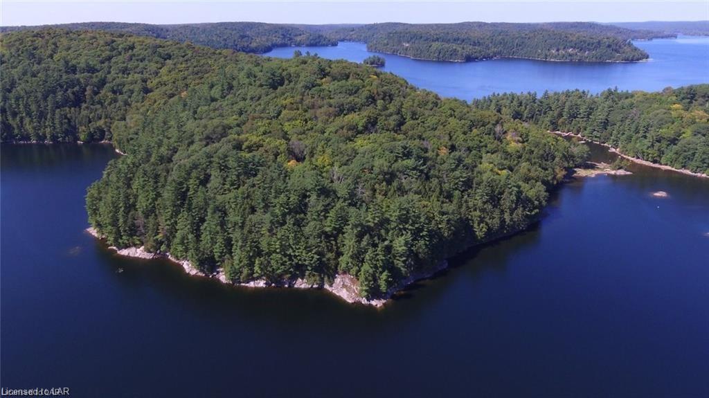ADELINE Trail, Haliburton Ontario, Canada