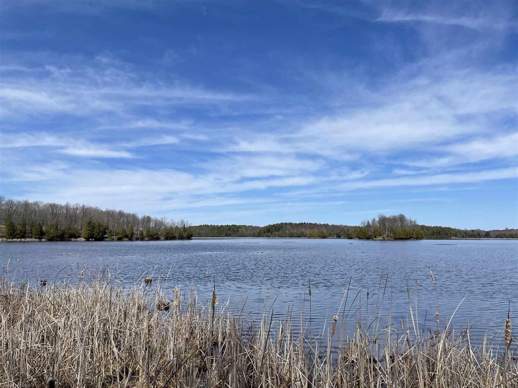 MOSQUITO LAKE Road, Rideau Lakes, Ontario, Canada