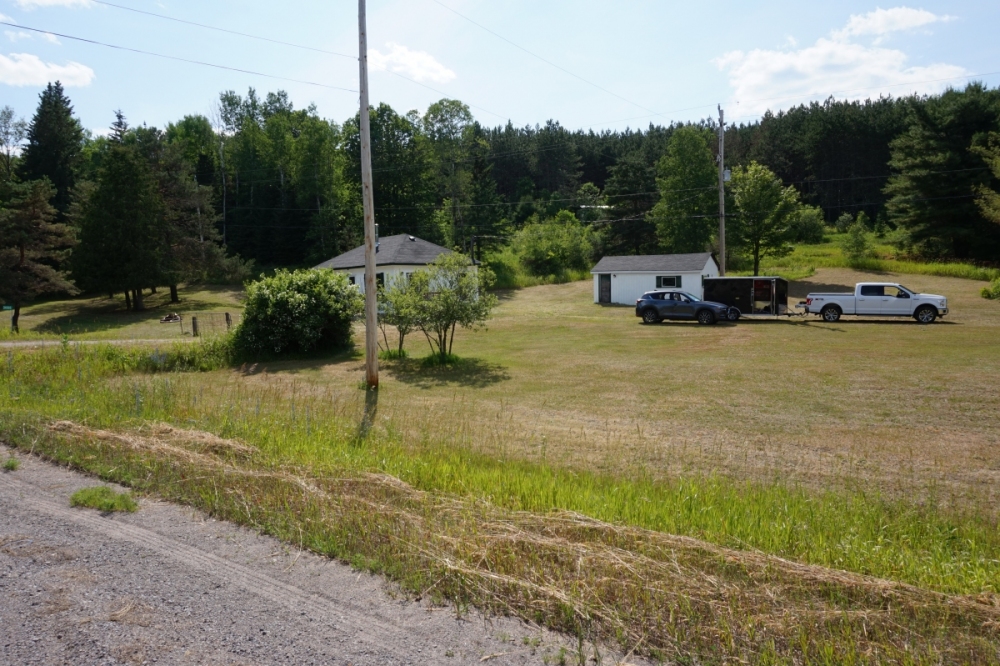 24700 Highway 41, Denbigh Ontario, Canada