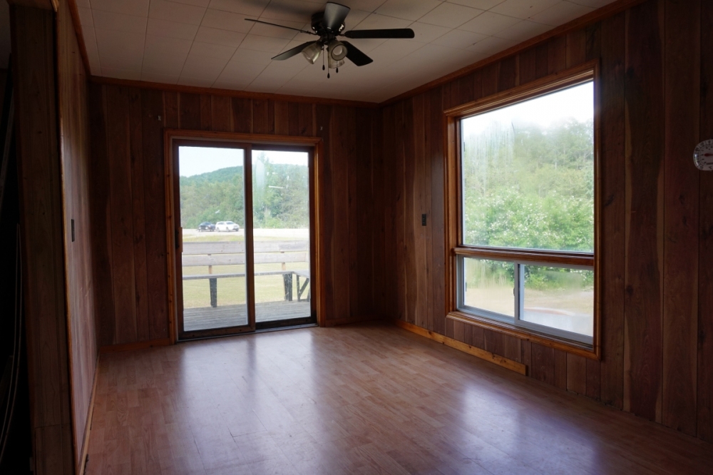 24700 Highway 41, Denbigh Ontario, Canada