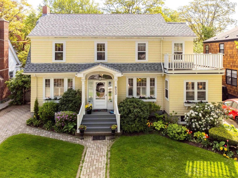 933 Bellevue Ave, Halifax, Nova Scotia, Canada