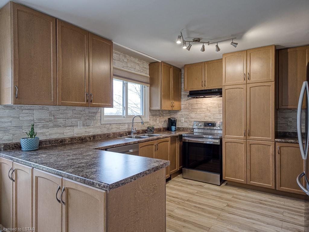 451 PARKINSON Road, Woodstock, Ontario, Canada