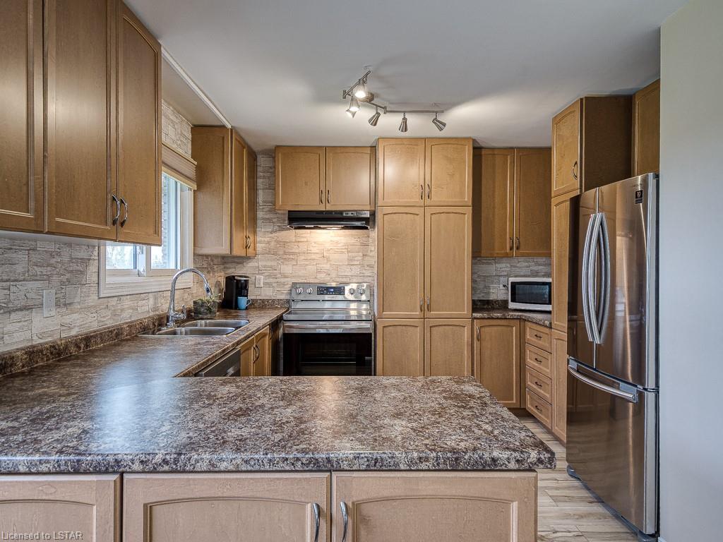451 PARKINSON Road, Woodstock, Ontario, Canada