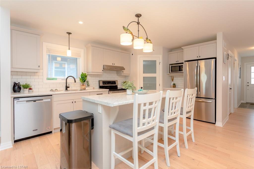 56 FOXTAIL Lane, St. Thomas, Ontario, Canada