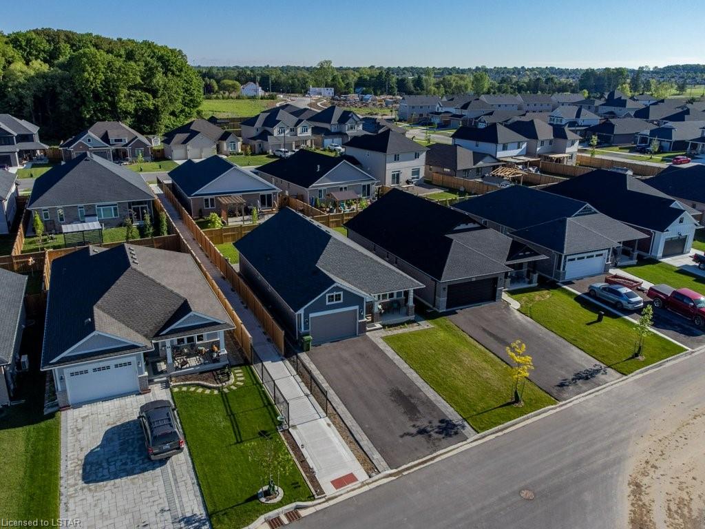 56 FOXTAIL Lane, St. Thomas, Ontario, Canada