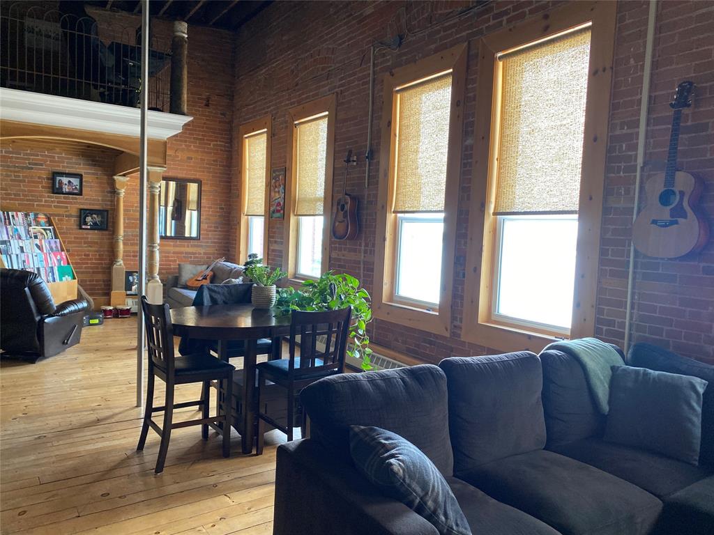 146-148 FRONT Street North, Sarnia, Ontario, Canada