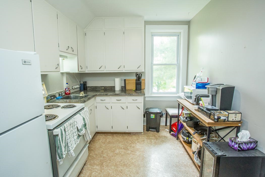 1214 Peoples Road, Sault Ste. Marie Ontario, Canada