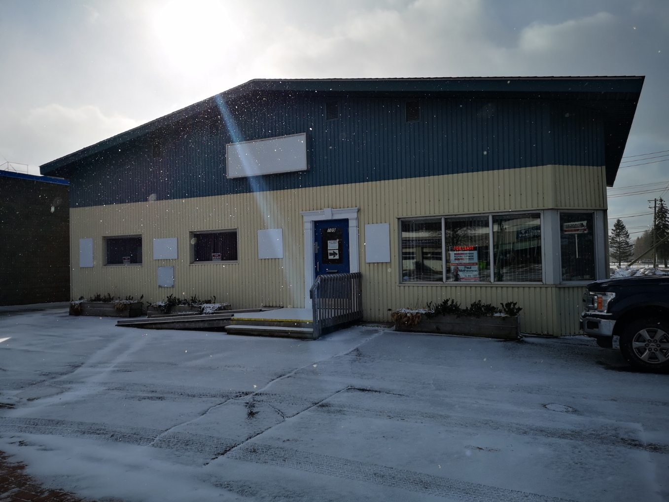 109 Queen Street E, Sault Ste. Marie Ontario, Canada